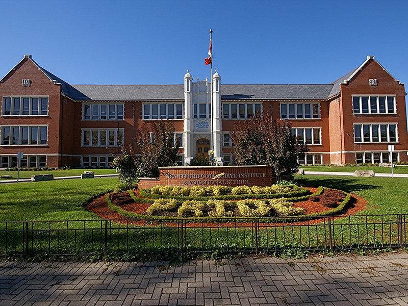 año escolar en canada