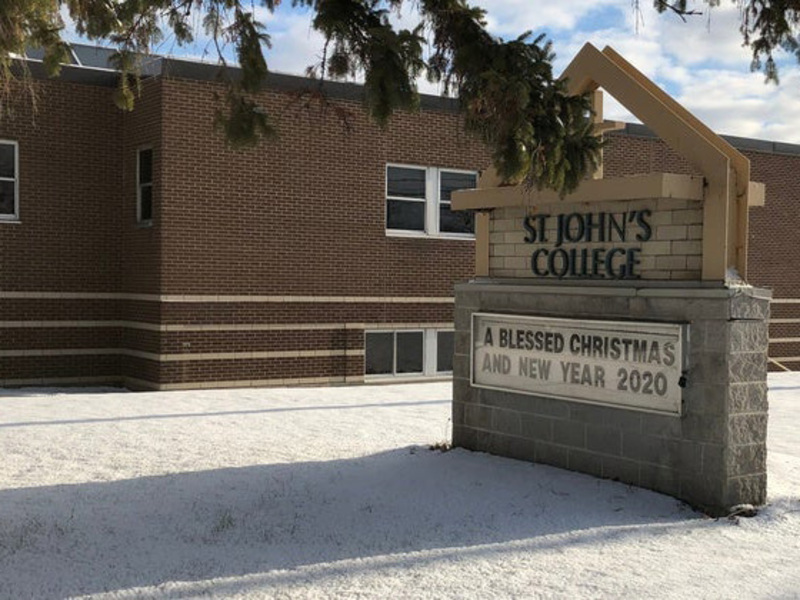 año escolar en canada