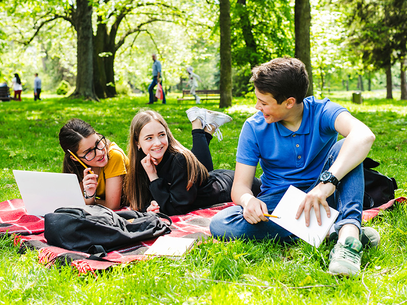 año escolar en canada